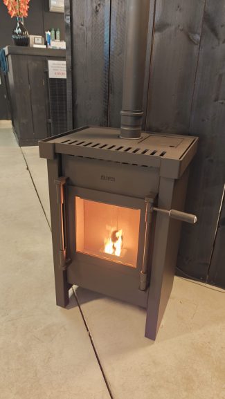 JAcobus 6 Pelletkachel